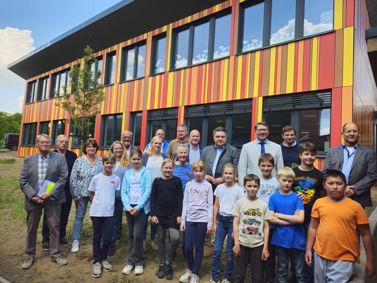 Einweihung des Erweiterungsbaus der Grundschule Dettum