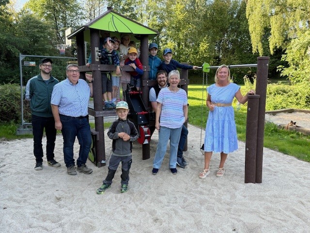 neues Spielgerät in Evessen